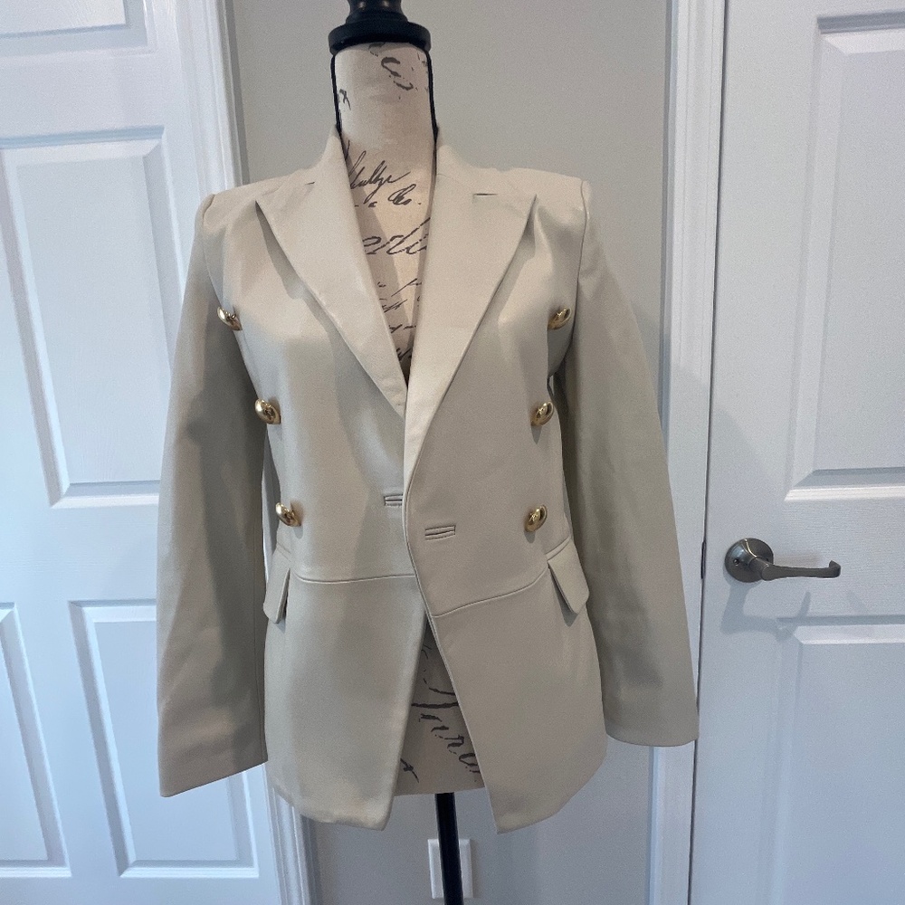 Chic Soft Leather Blazer